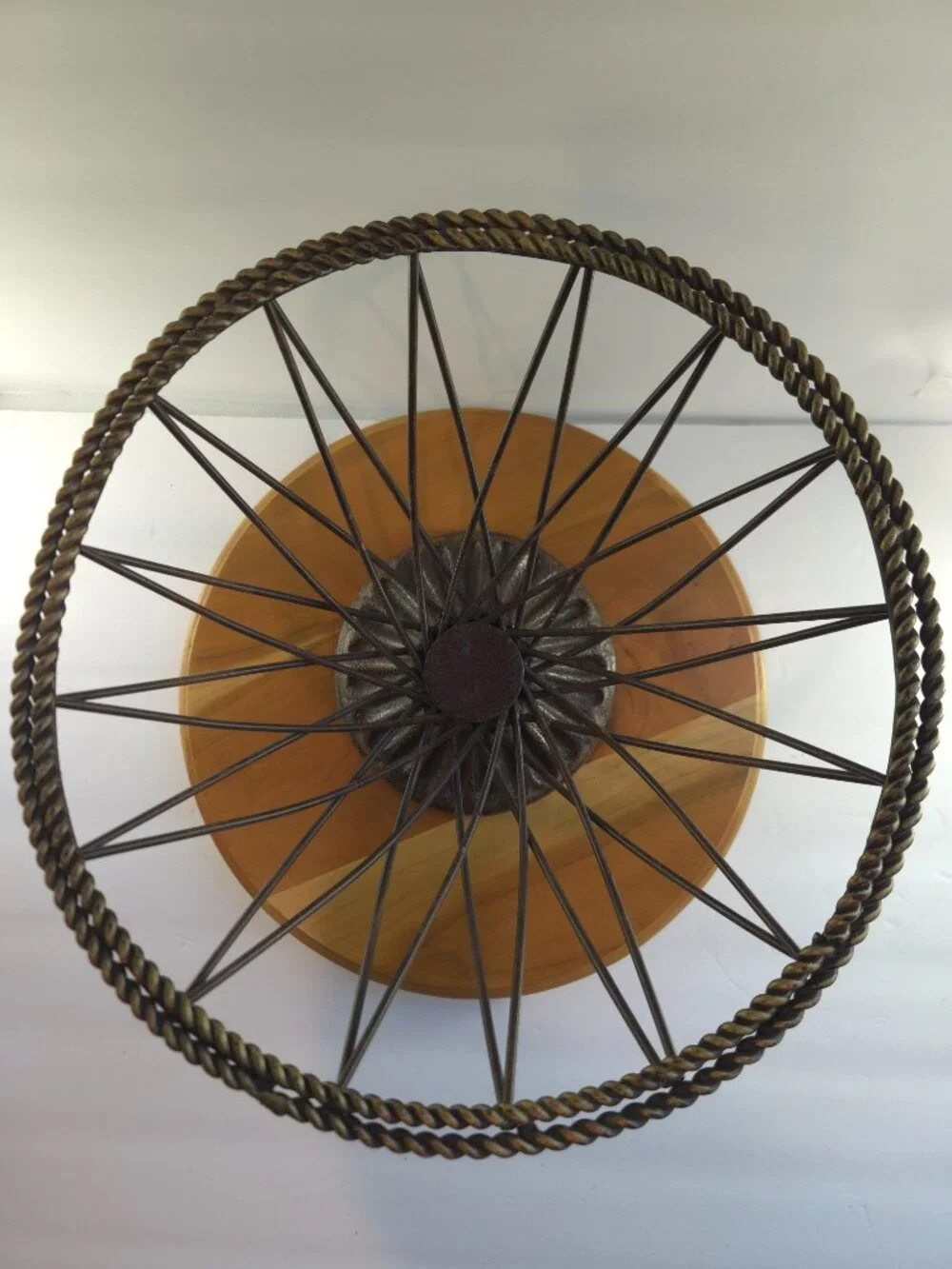Industrial Farmhouse Metal Wire Footed Centerpiece Basket – Heavy Base